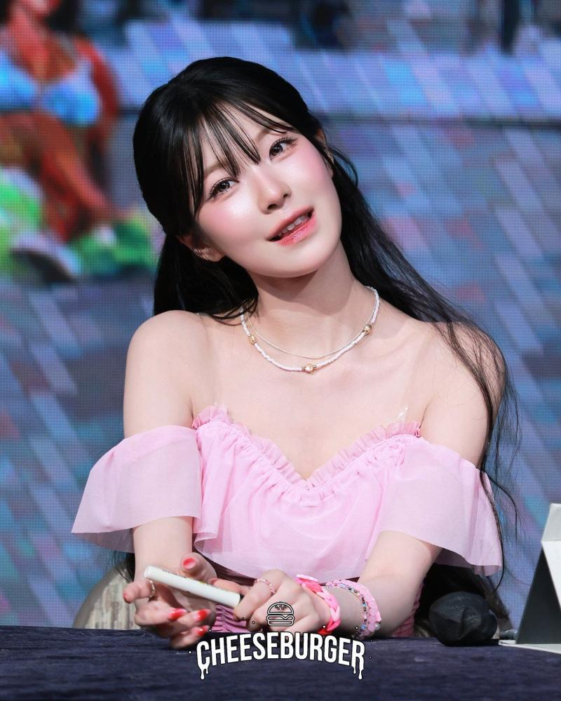 프로미스나인 백지헌
