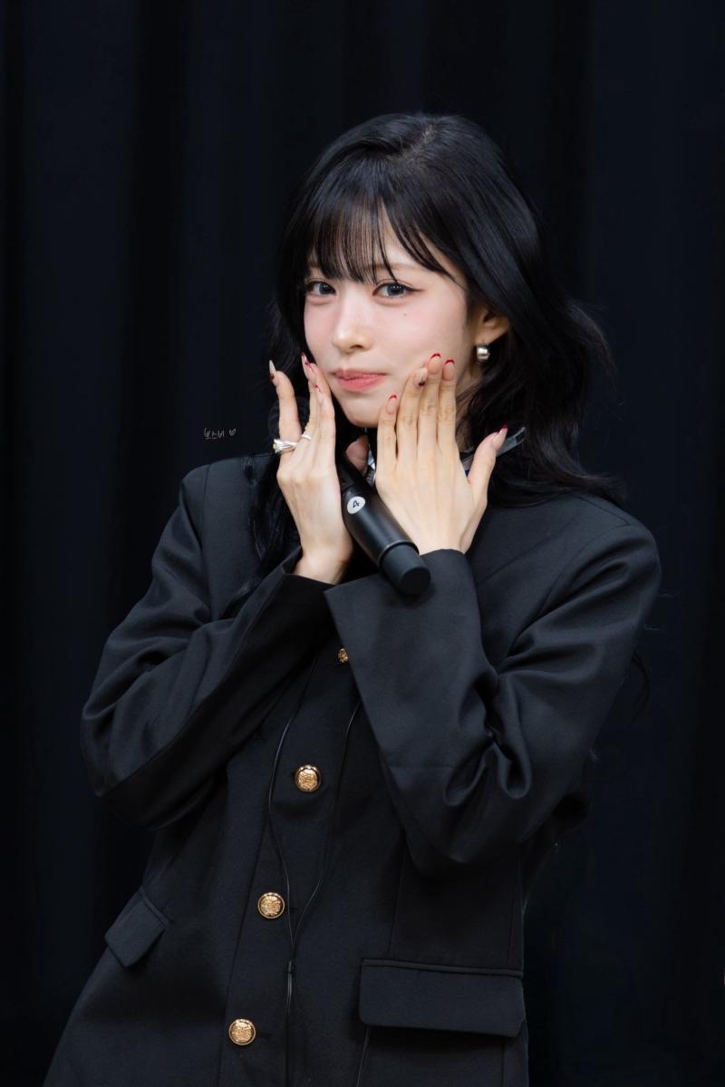 프로미스나인 이채영