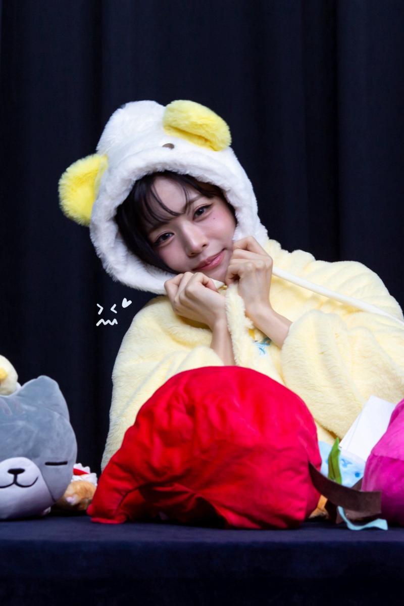 프로미스나인 이채영
