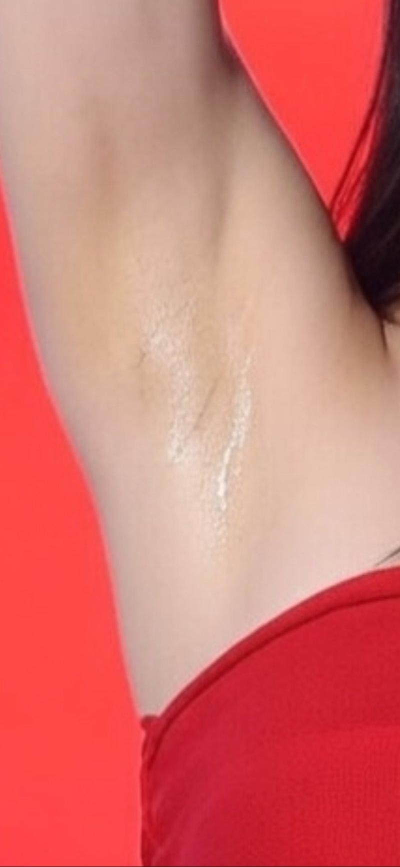 일본에서 난리였던 르세라핌 사쿠라의 겨드랑이