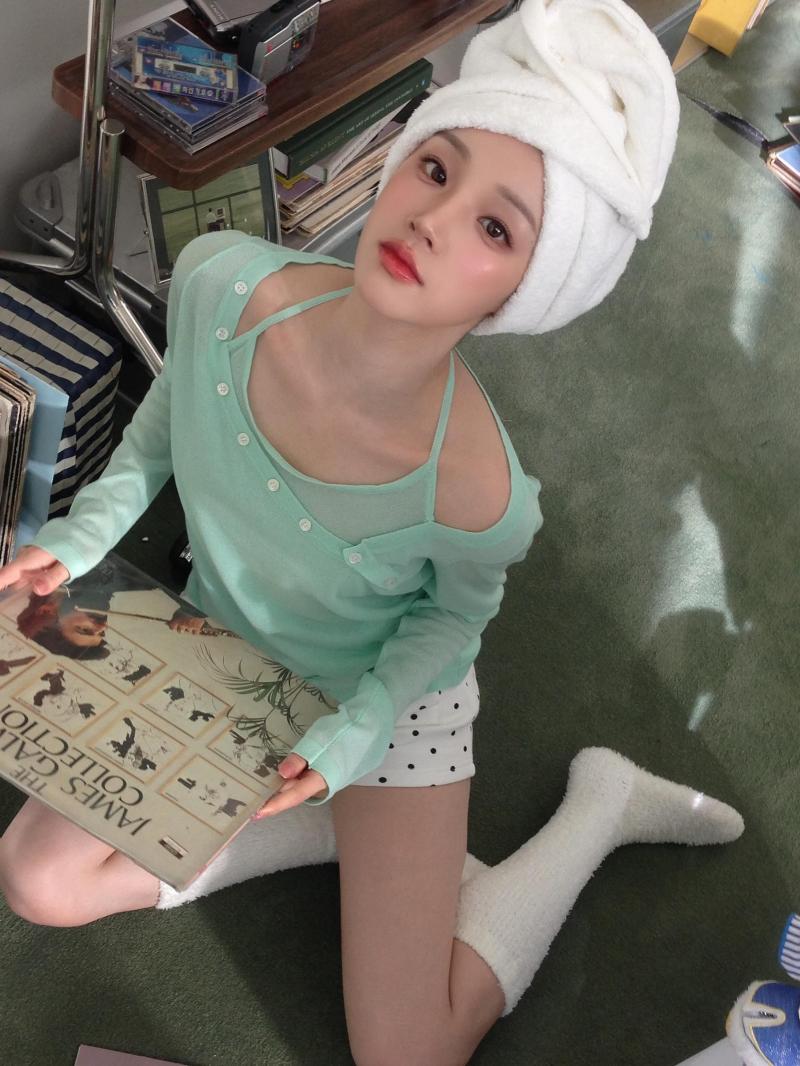 카리나 시스루