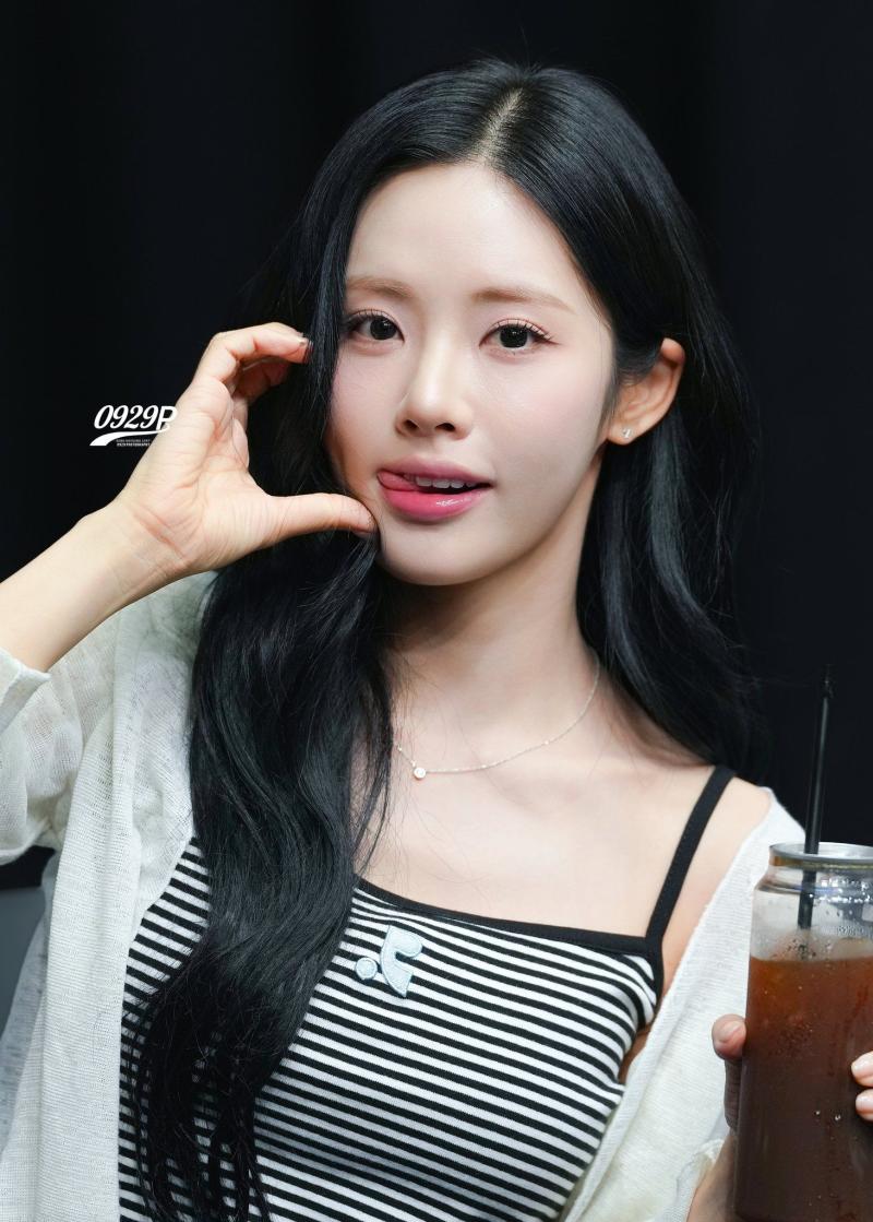 프로미스나인 박지원
