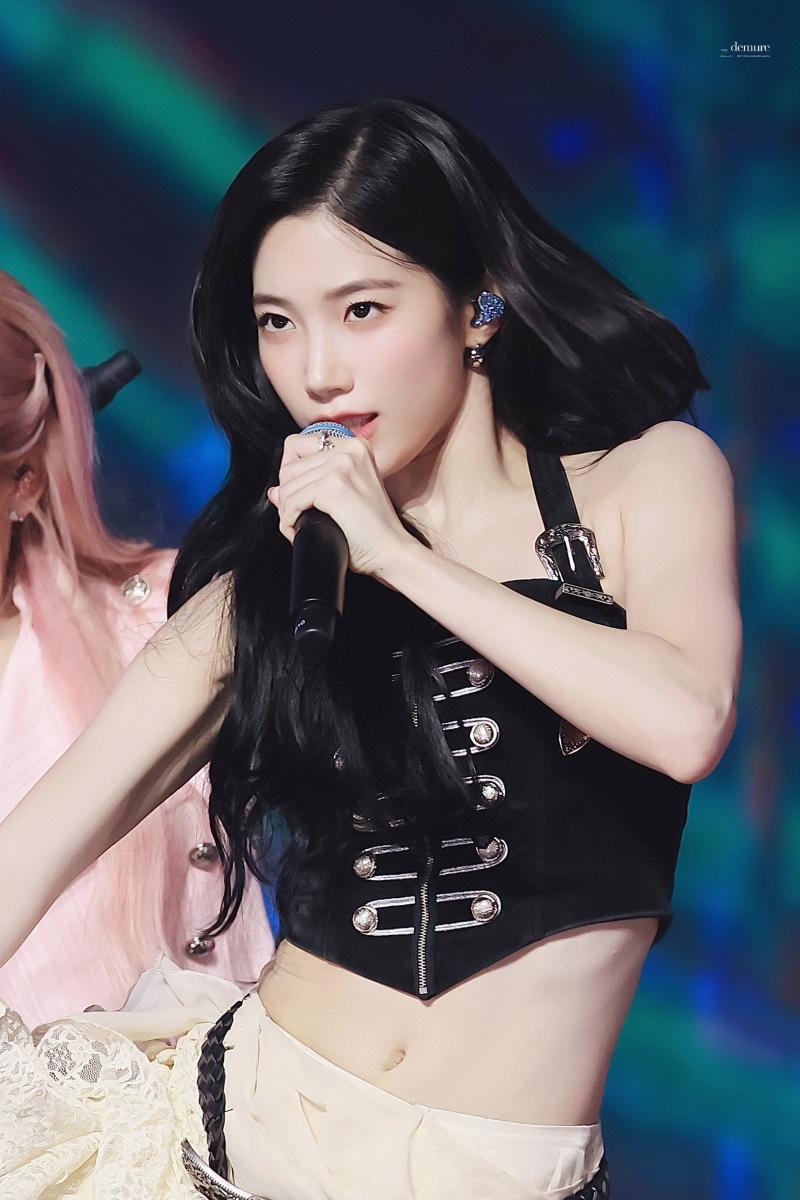 르세라핌 카즈하 KDWA 260827