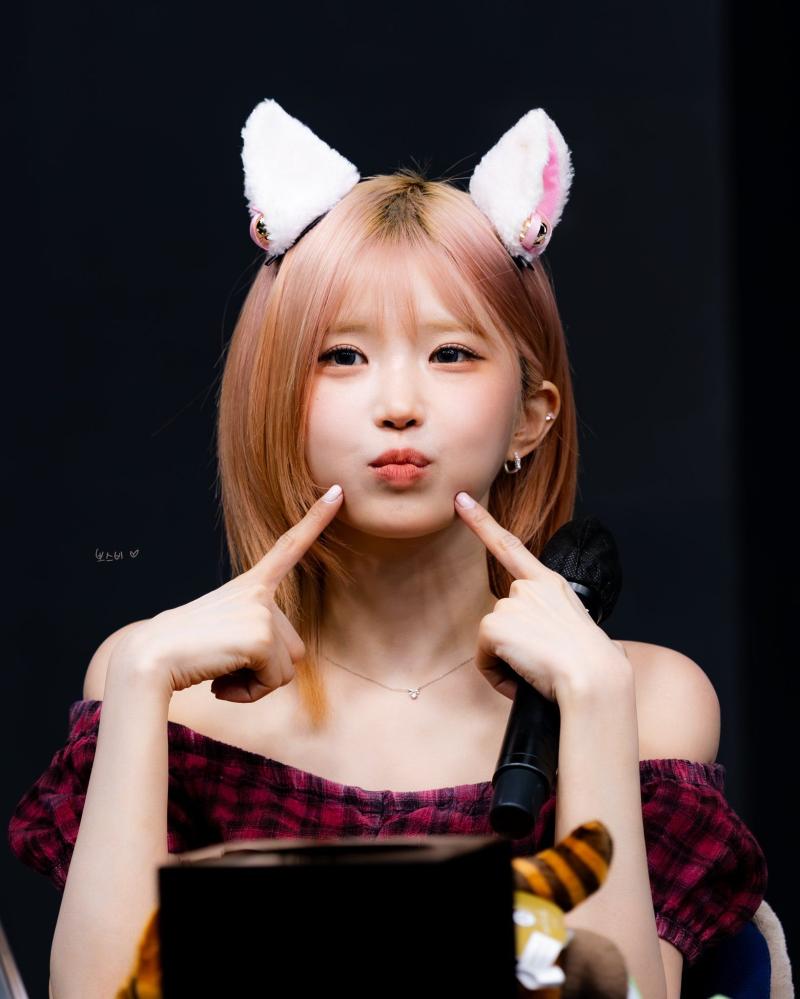 프로미스나인 송하영