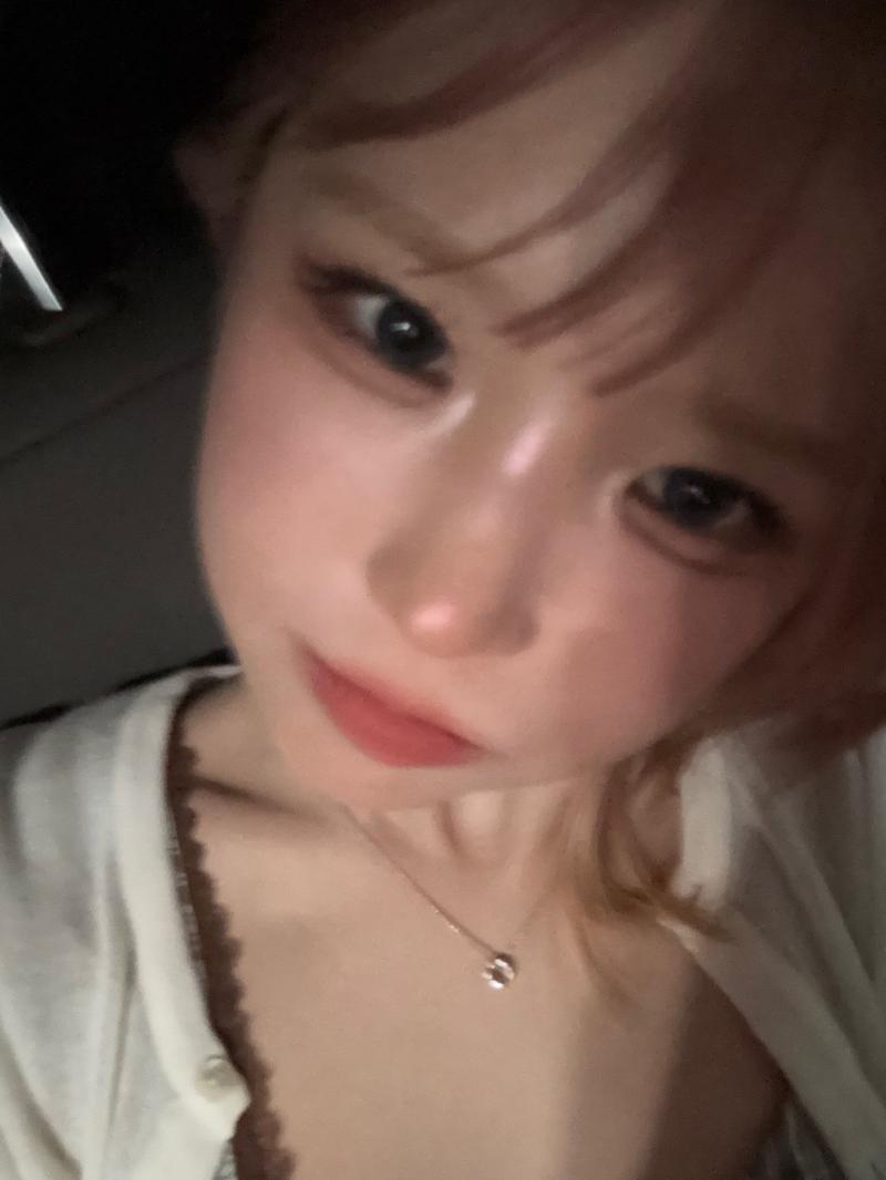 프로미스나인 송하영