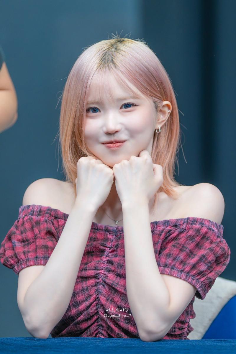 프로미스나인 송하영