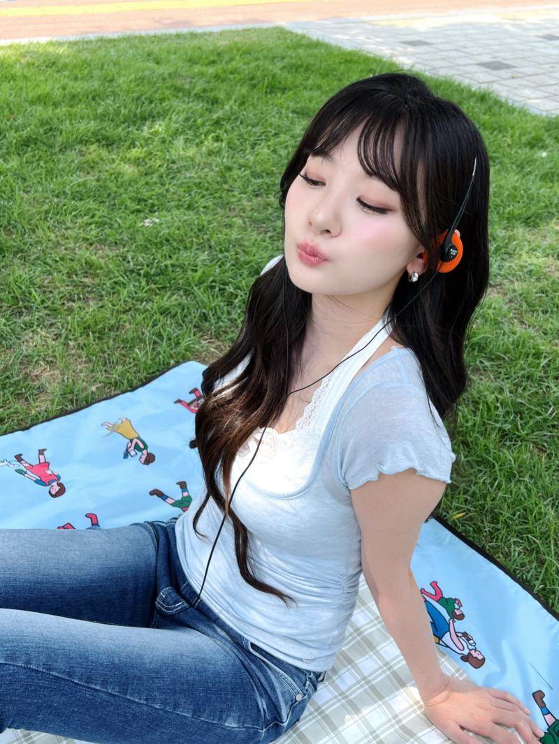 볼빨간사춘기 안지영