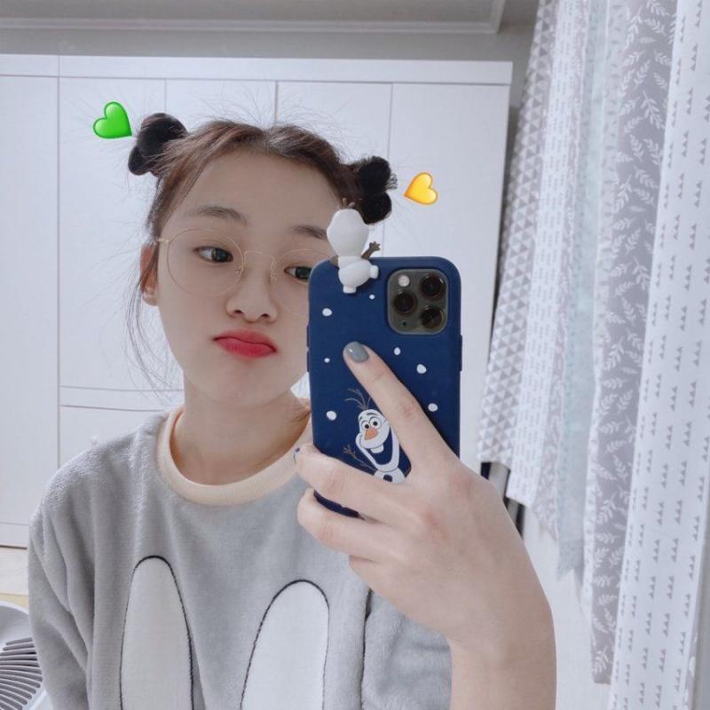 팬사인회 오프솔더 벌룬 치마 프로미스나인 백지헌