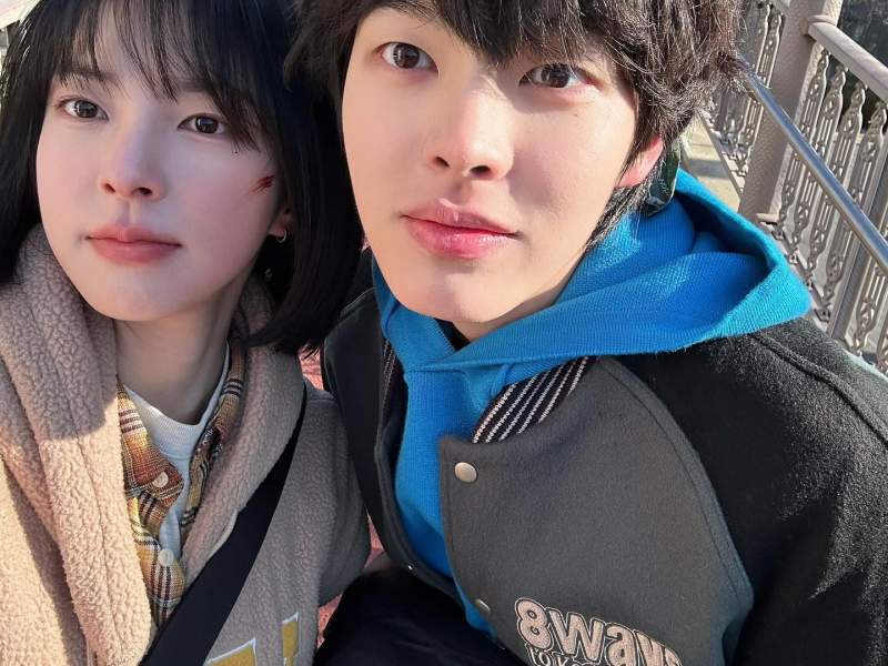 드라마에서 쌍둥이 역할인데 안어색한 여남배우