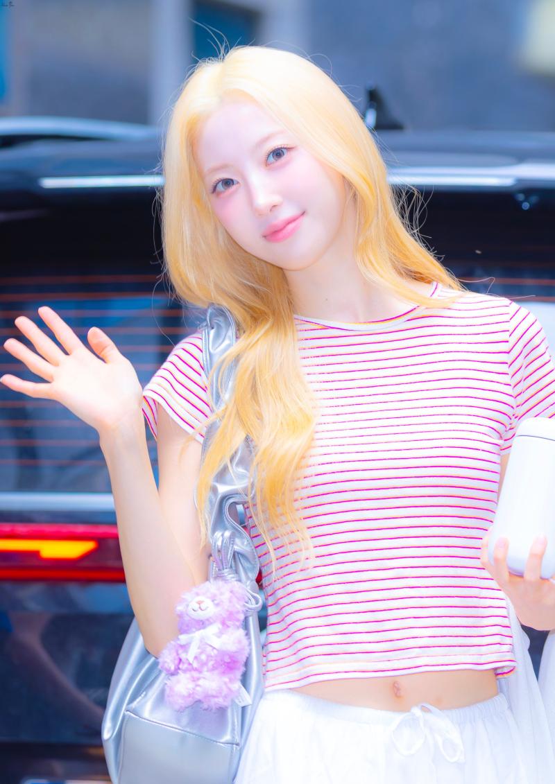 하이키 리이나 옐 팬사인회 260830