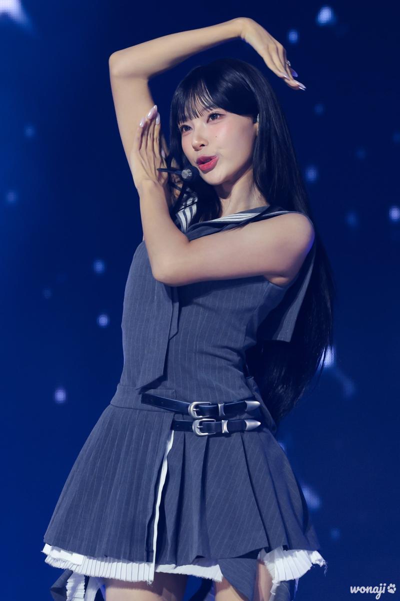 헐렁한 청핫팬츠 연핑크 나시 하이키 옐 팬사인회