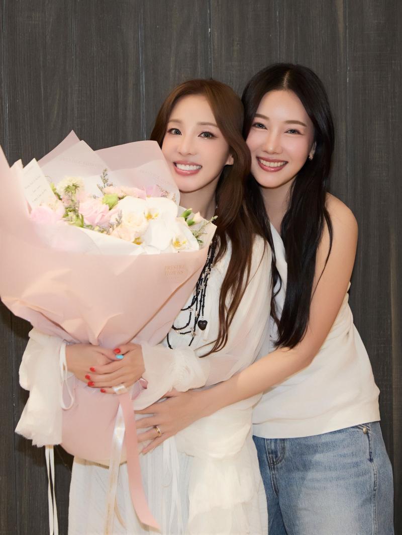 산다라 박 SNS