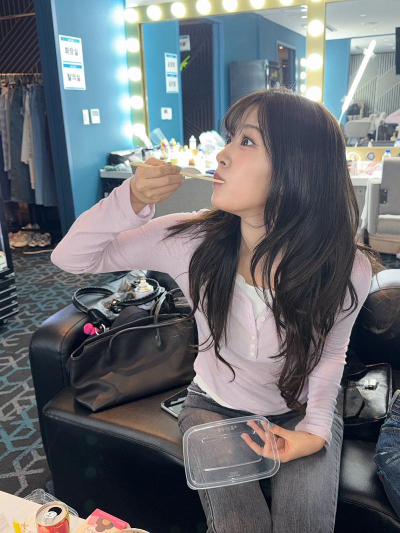 아이브 안유진 (가을,레이,장원영)