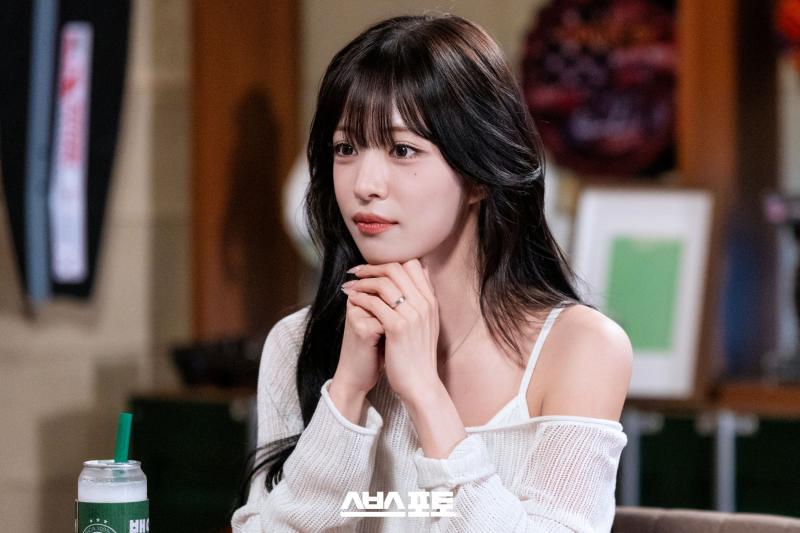 프로미스나인 이채영