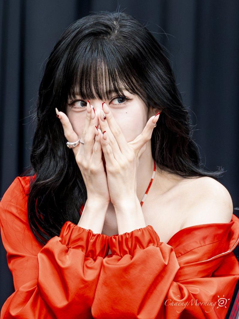 프로미스나인 이채영