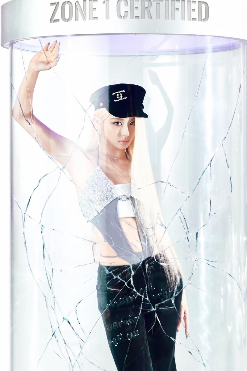 르세라핌 2nd Single Album \'Made My Night\' CH