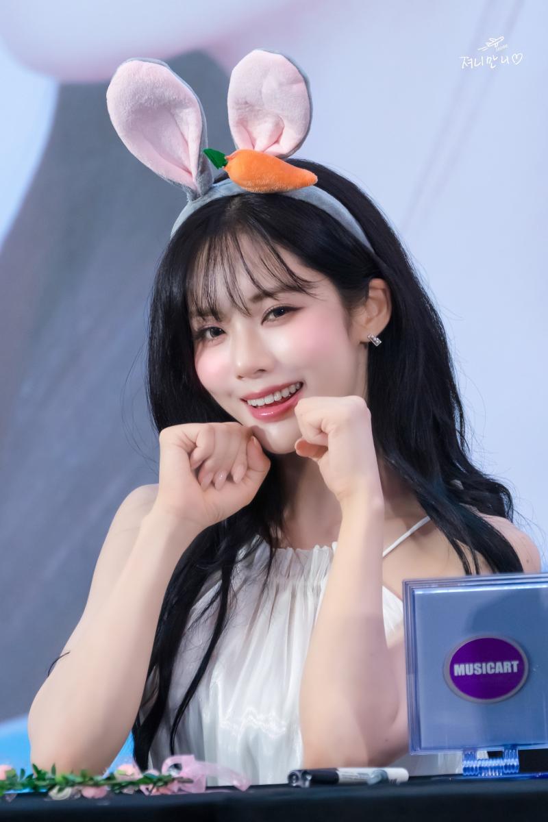 프로미스나인 박지원 팬사인회 260830