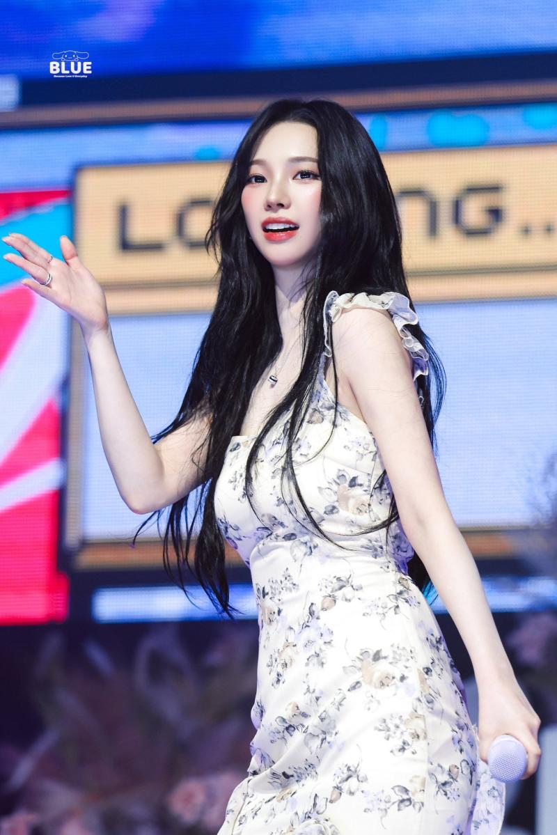 에스파 카리나