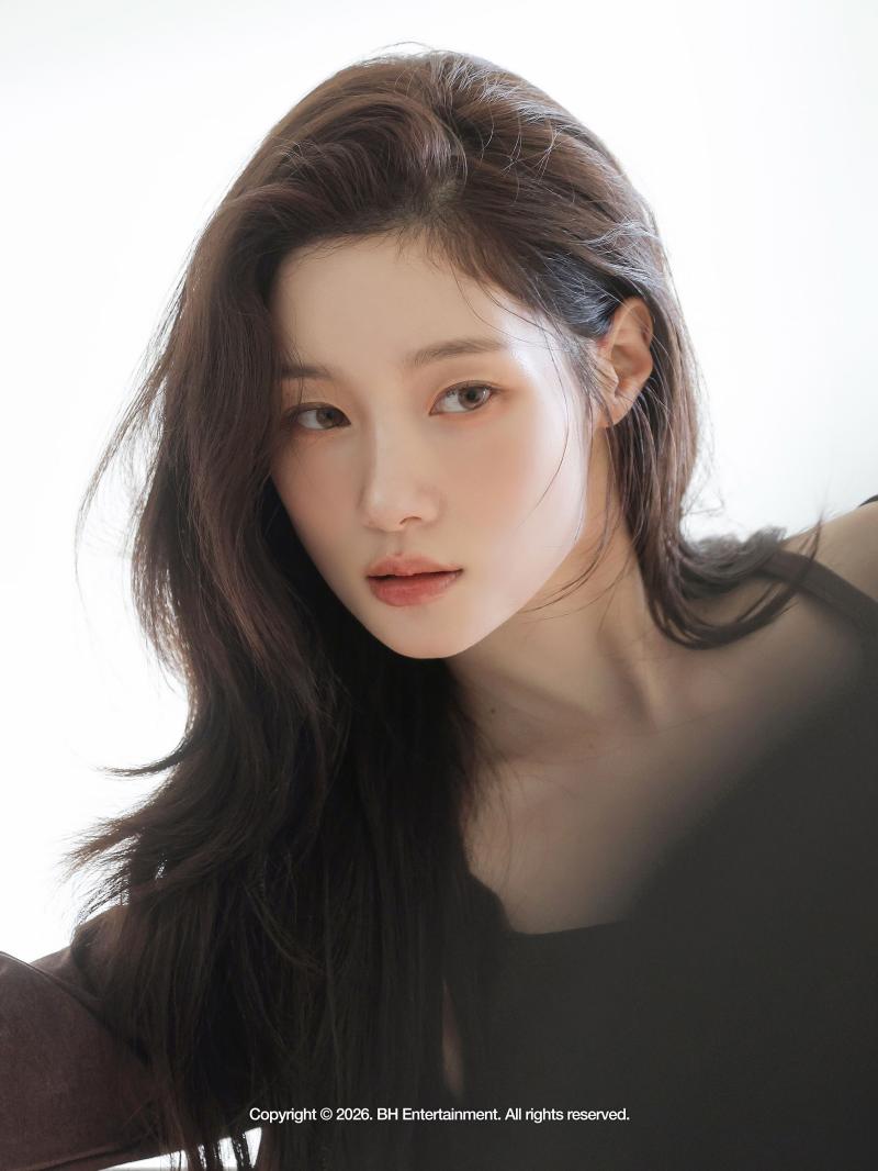 정채연 아이오아이 allure얼루어