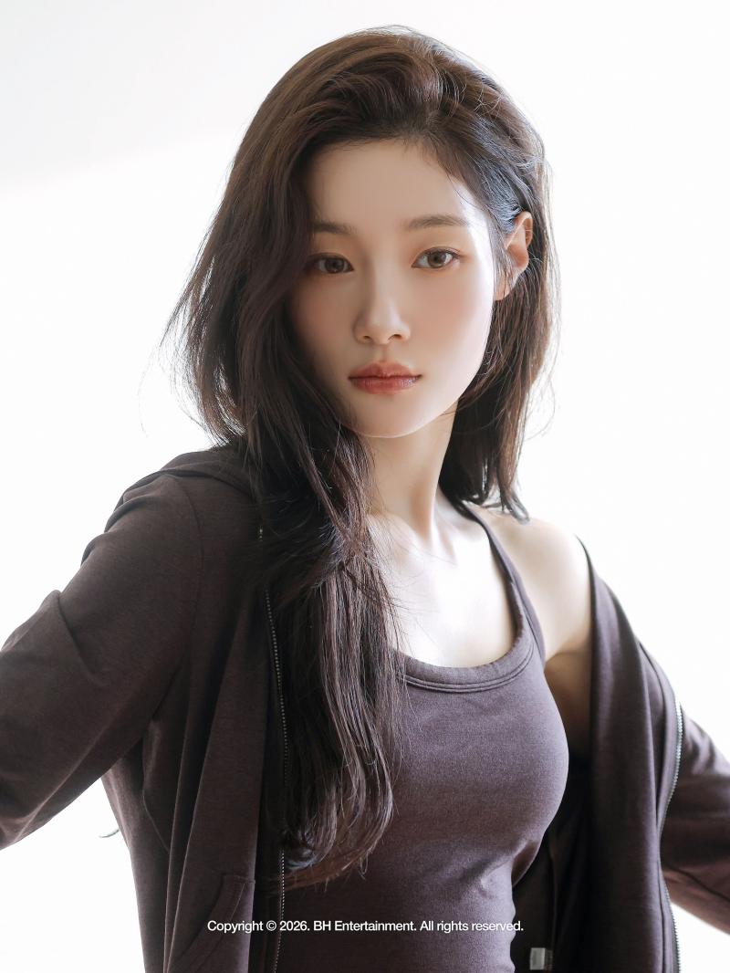 정채연 아이오아이 allure얼루어