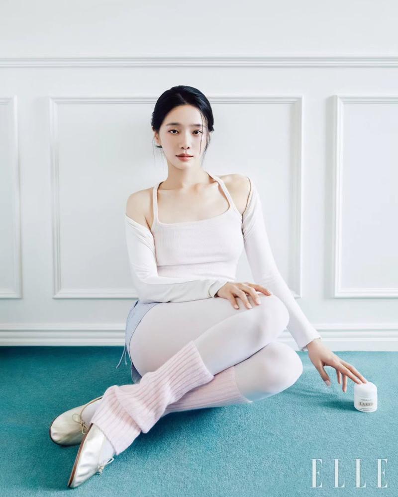 박규영 × ELLE 9월호 발레복 화보.JPG