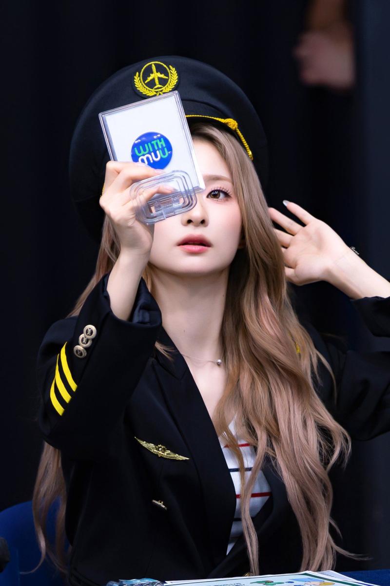 프로미스나인 이나경