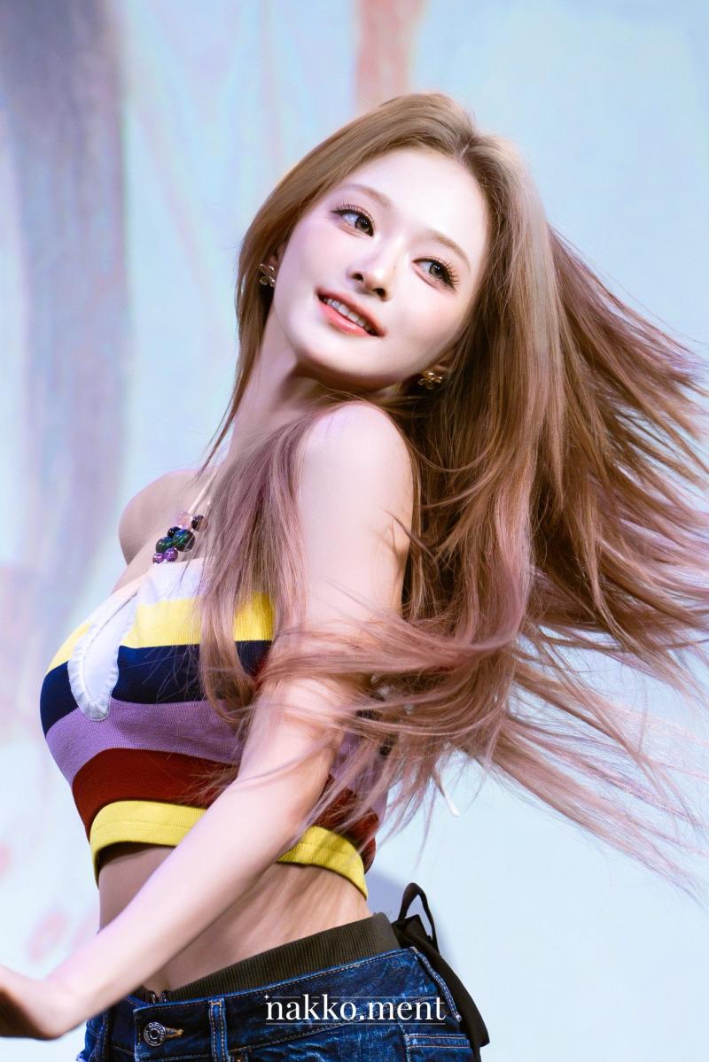 프로미스나인 이나경