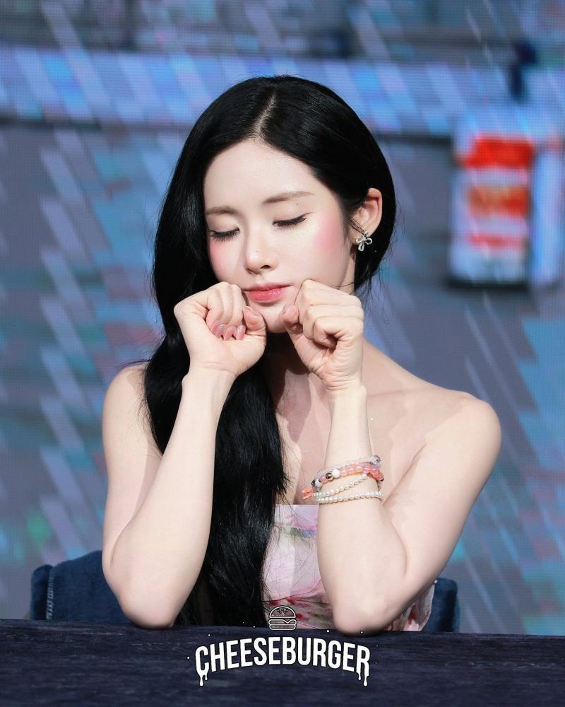 프로미스나인 박지원