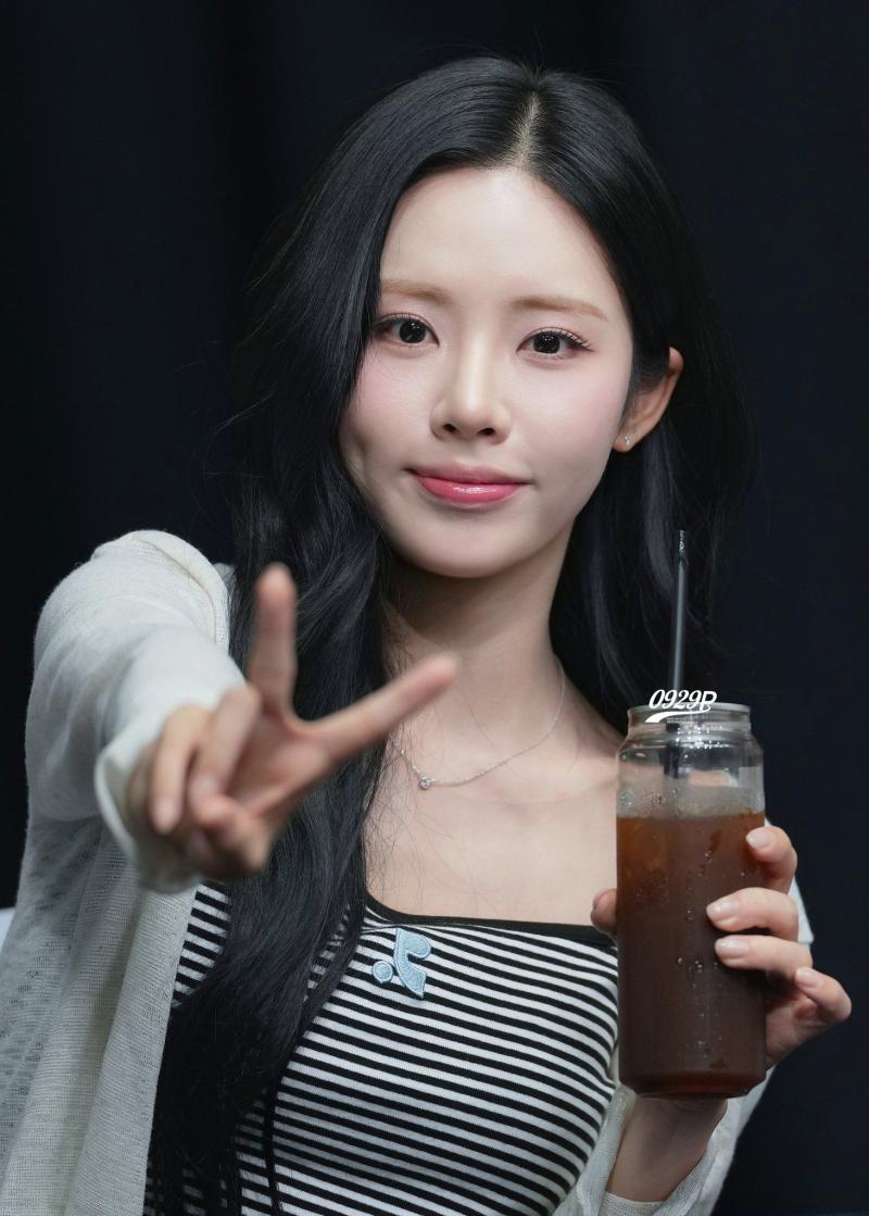 프로미스나인 박지원
