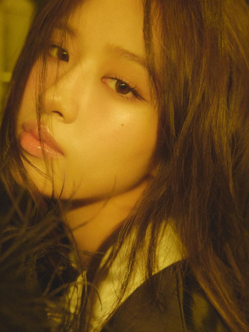 아이브 안유진,장원영 : Somewhere Nowhere PHOTOBOO
