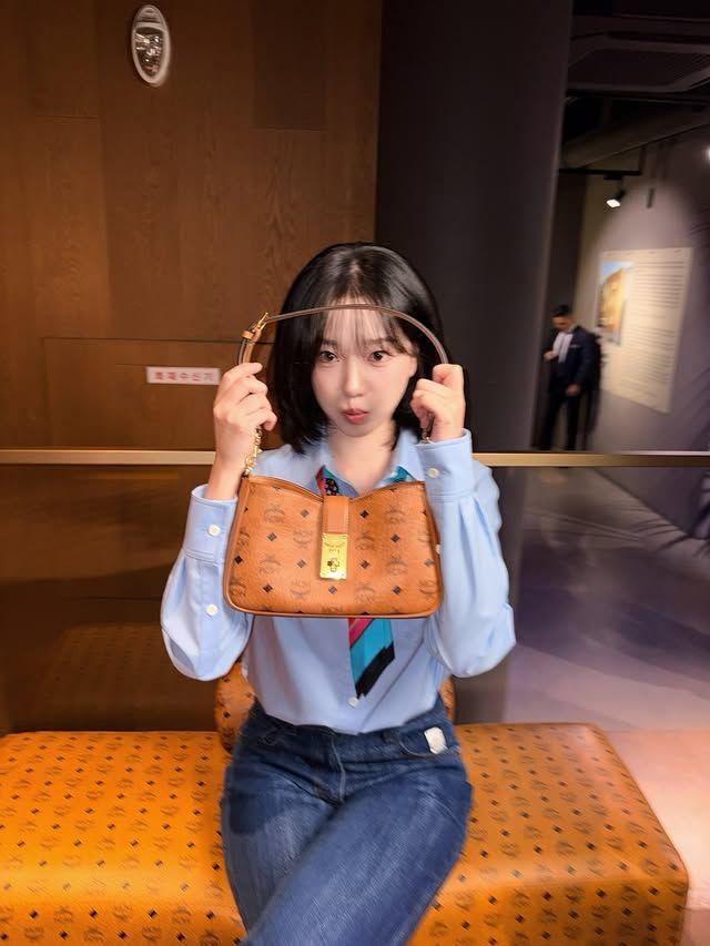 조유리