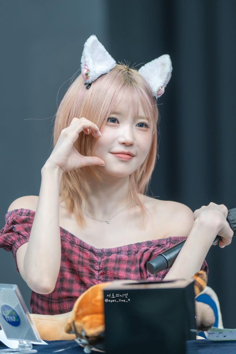 프로미스나인 송하영