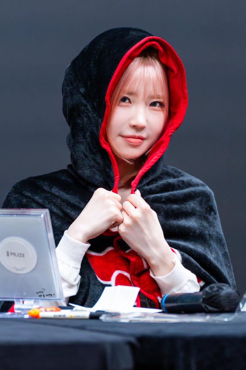 프로미스나인 송하영