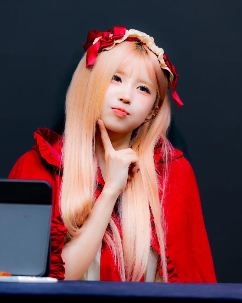 프로미스나인 송하영