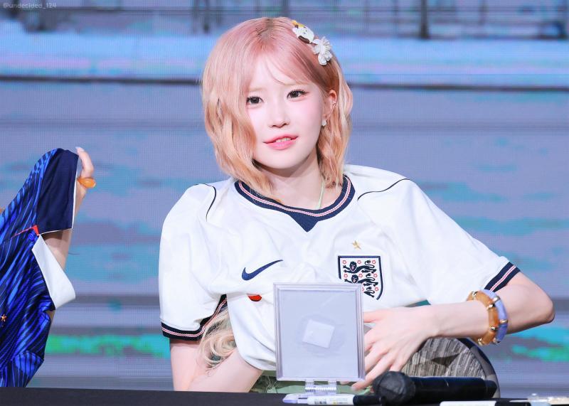 프로미스나인 송하영