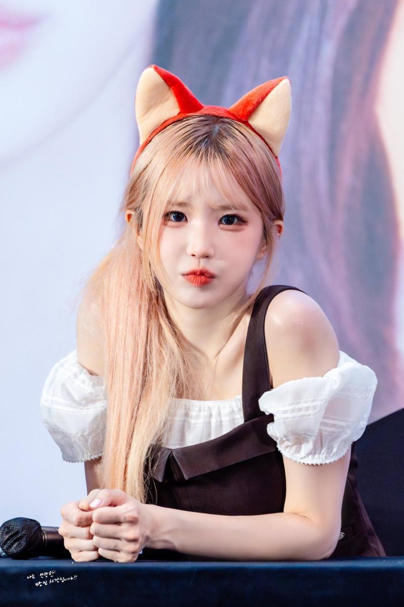 프로미스나인 송하영