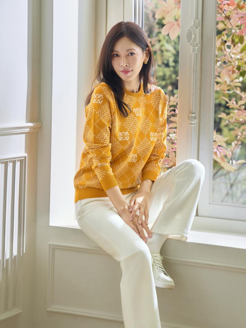 금새록