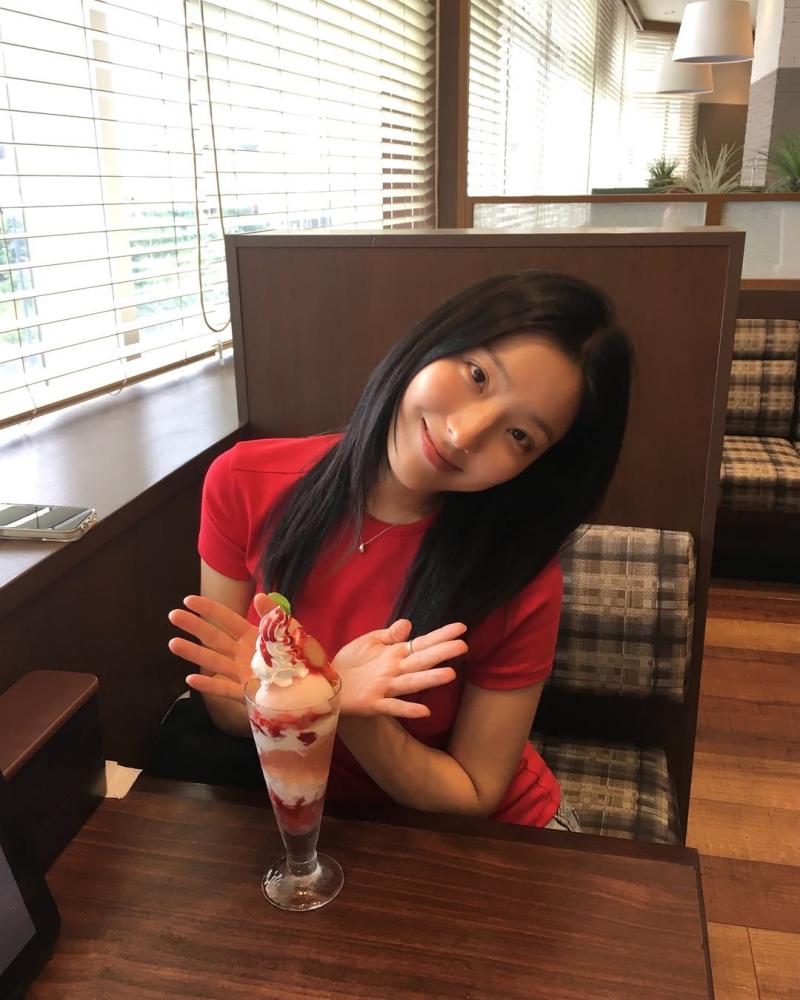 케플러 김채현 서울패션위크