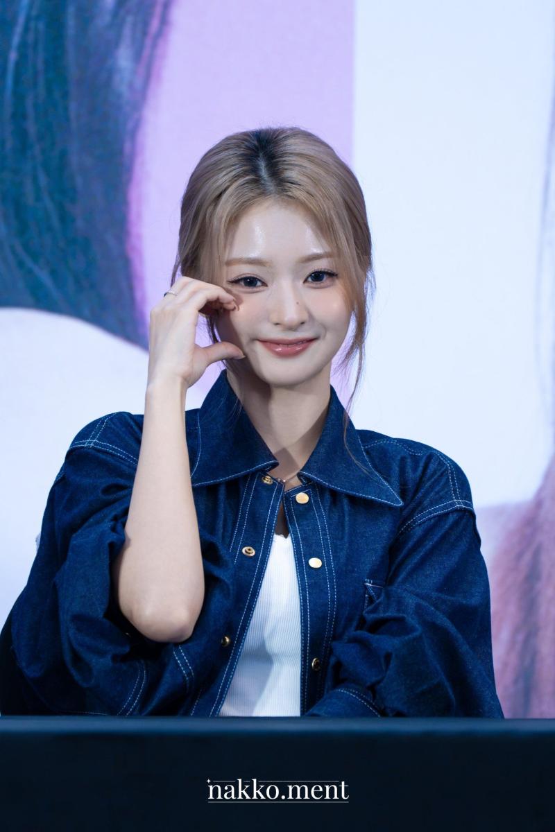 프로미스나인 이나경