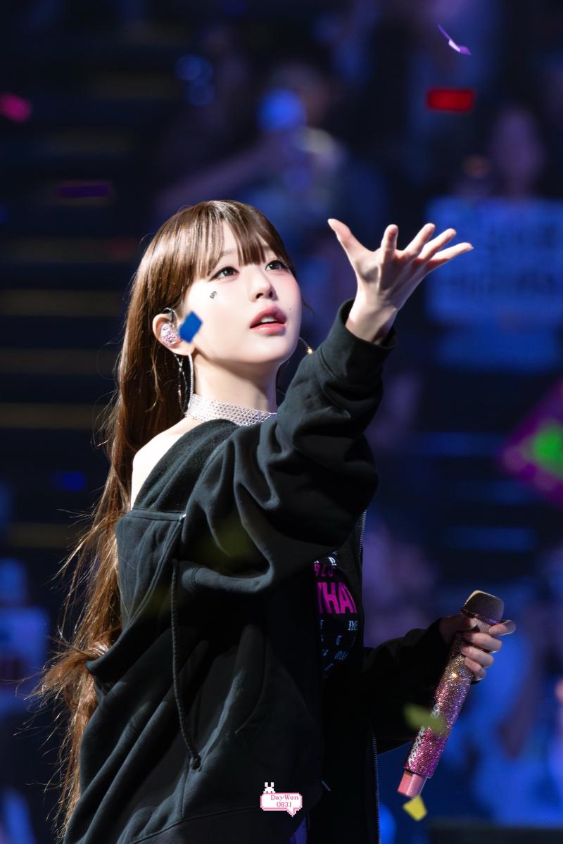 아이브 장원영 260904 IVE 2ND WORLD TOUR in Hon