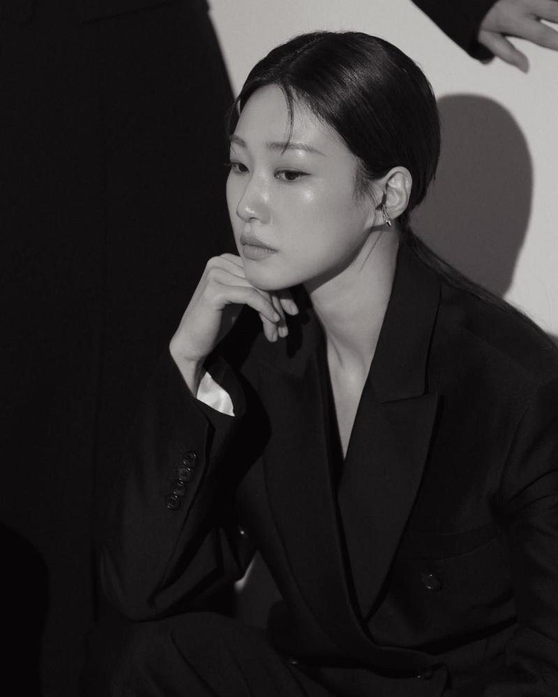 하윤경 더네이버 비하인드