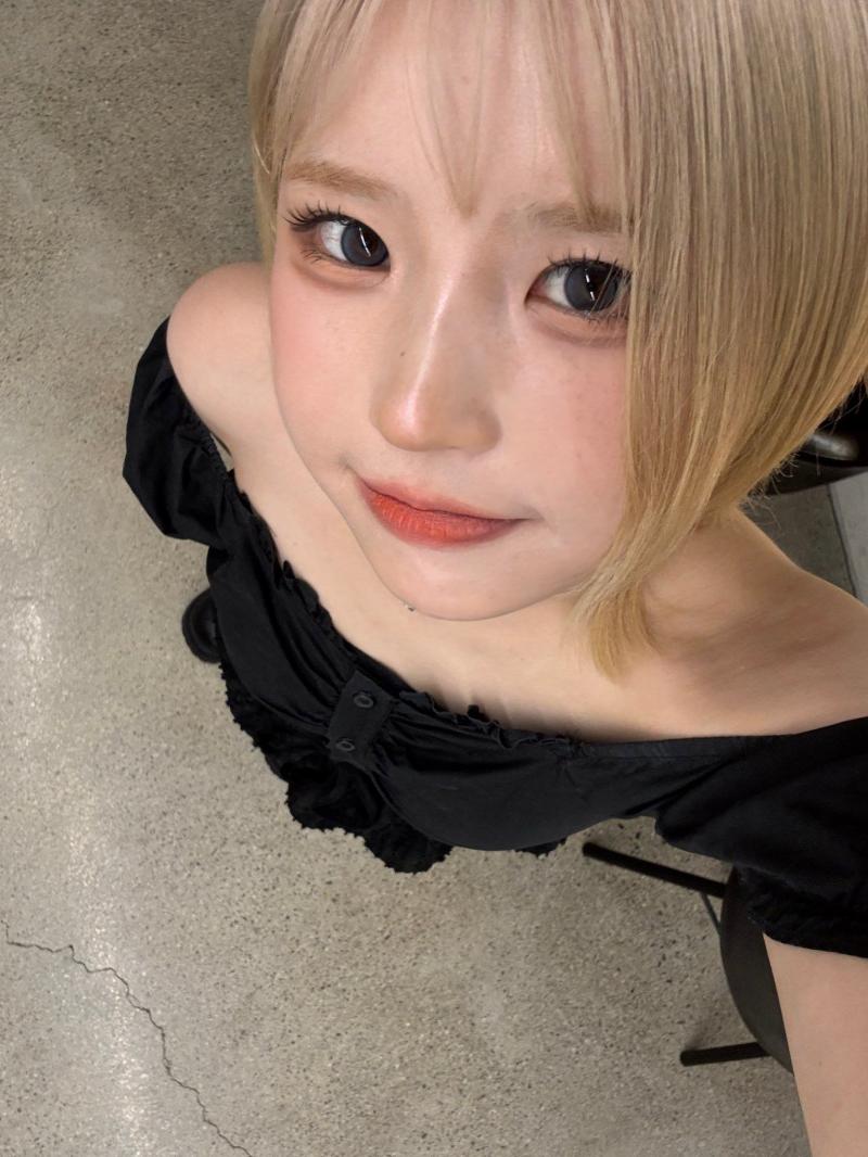 프로미스나인 송하영