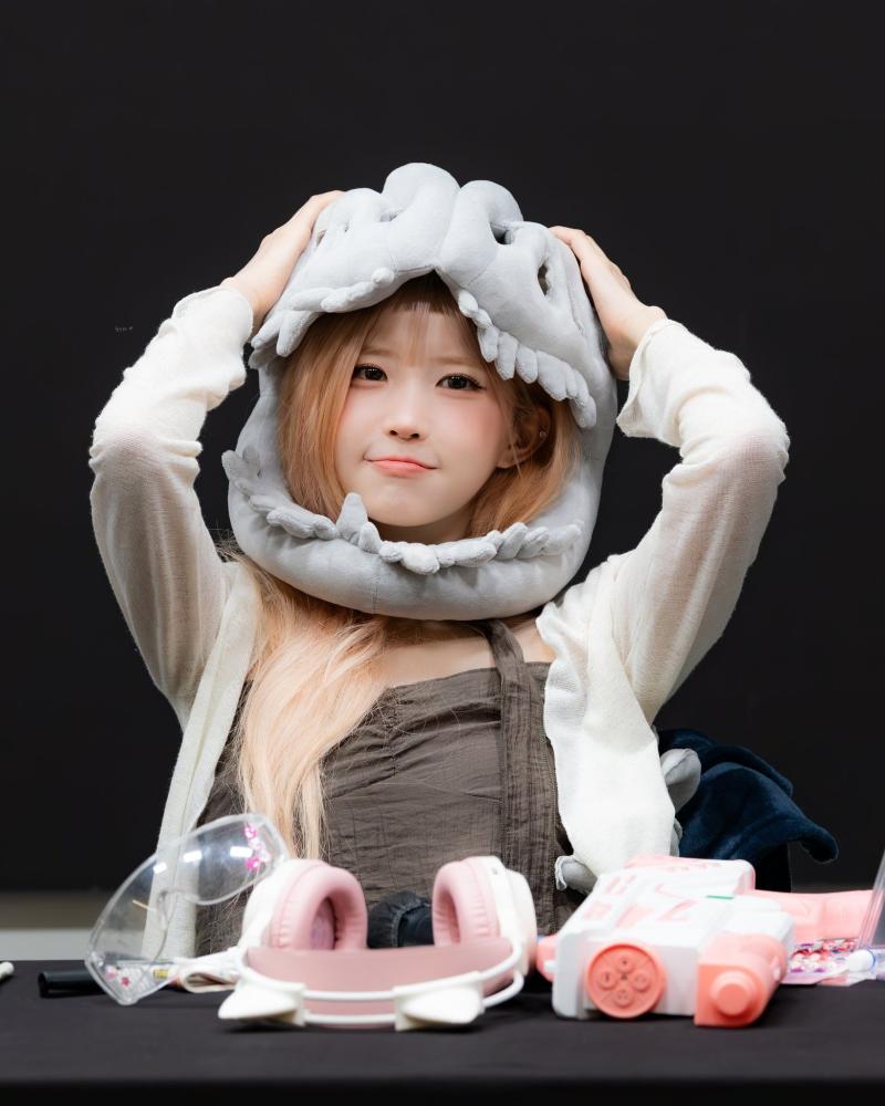 프로미스나인 송하영
