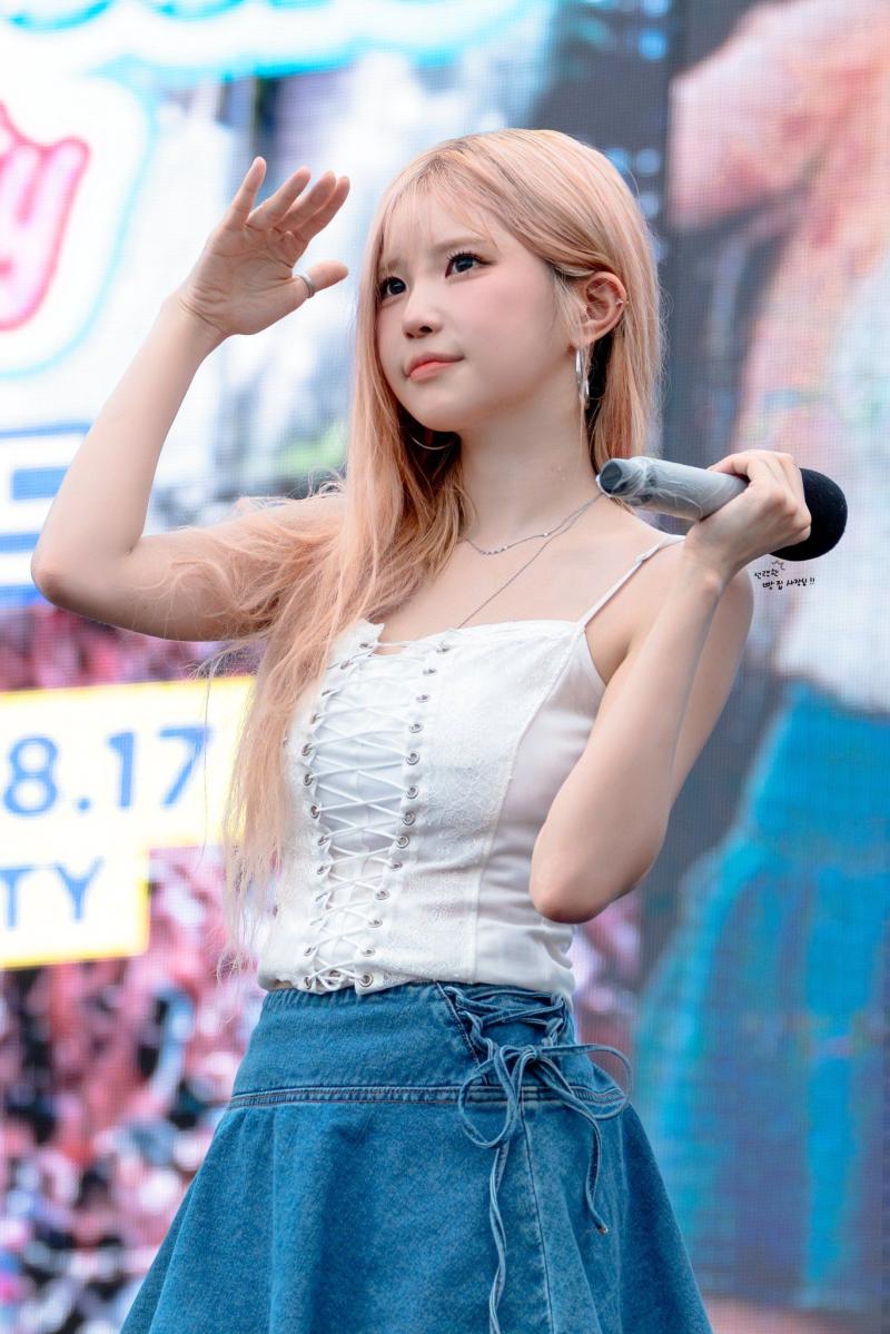 프로미스나인 송하영