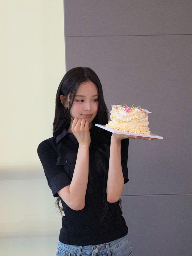 고은아 1년 전후 몸매 비교