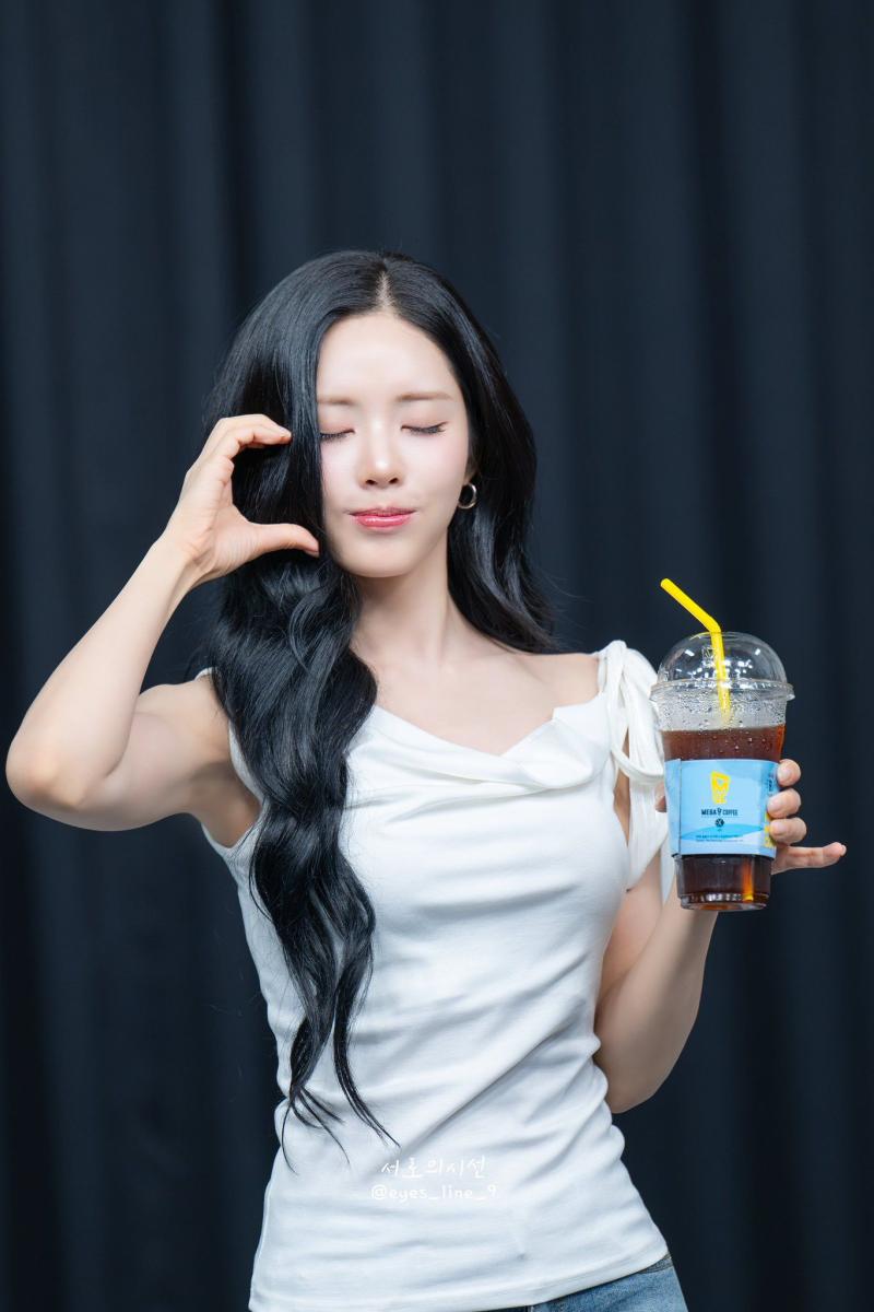 프로미스나인 박지원