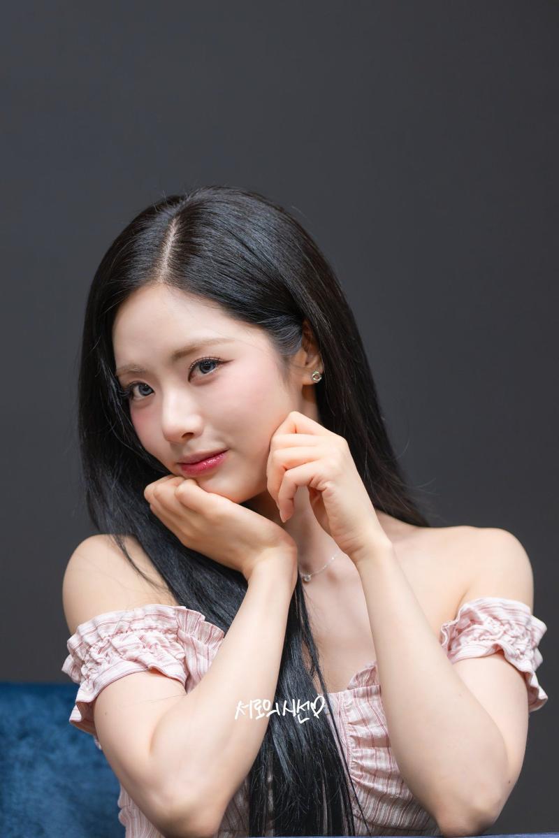 프로미스나인 박지원