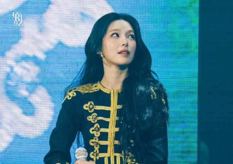 프로미스나인 백지헌