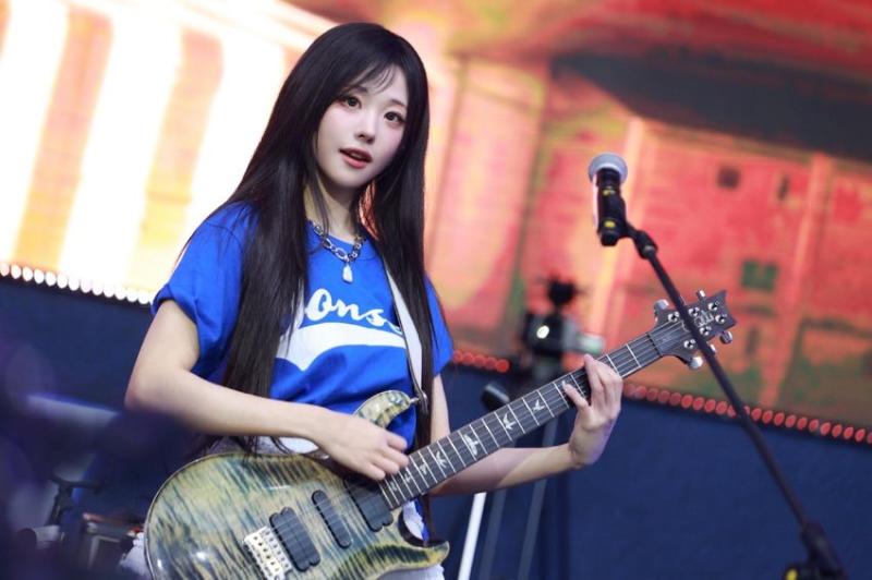 QWER 히나