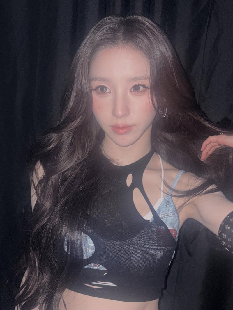 희진 ARTMS아르테미스 인별